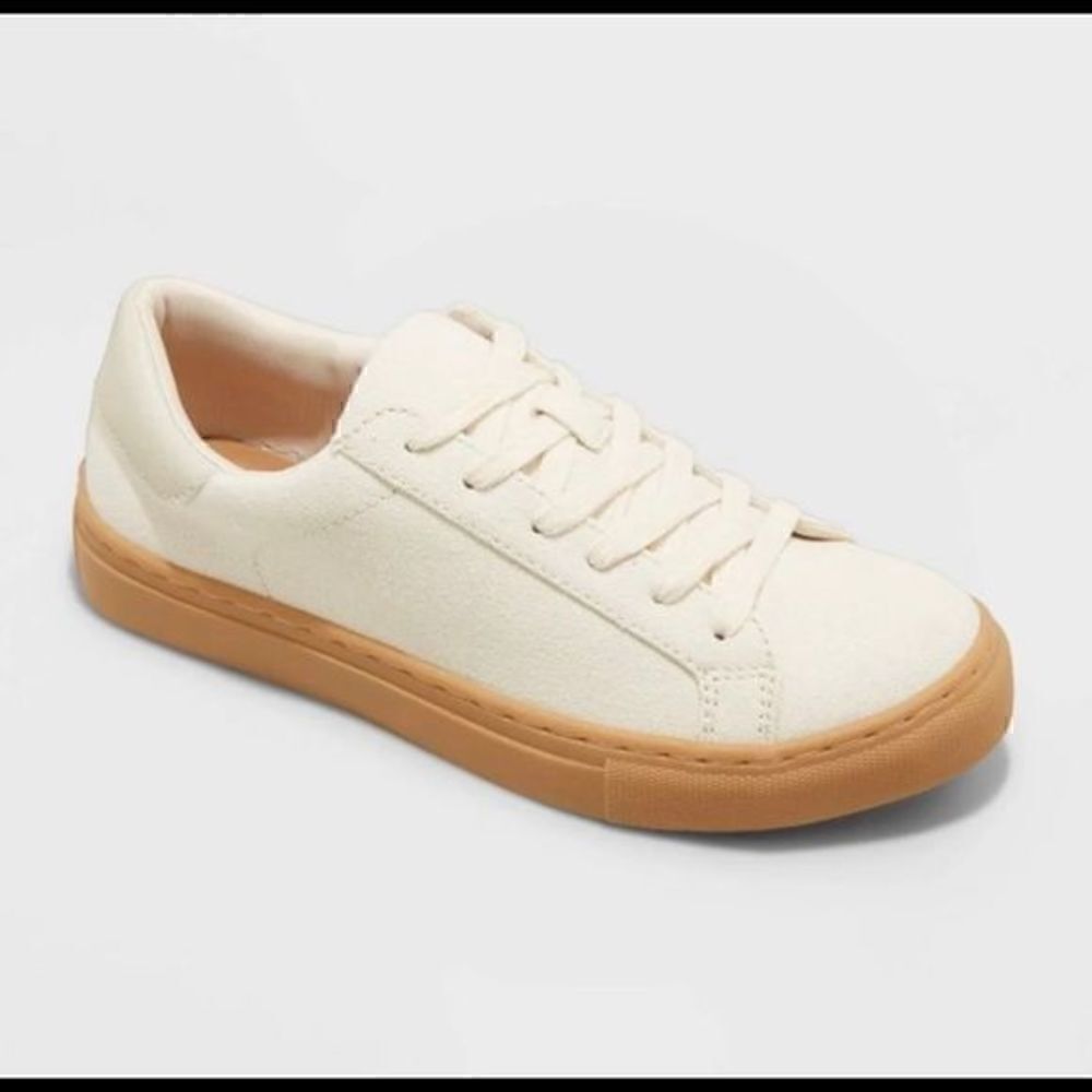Women's Ingrid Sneakers - Universal Thread